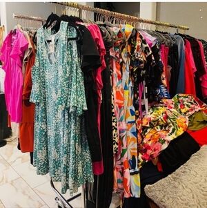 Wholesale Dress New And Gentle Used Mix Sizes